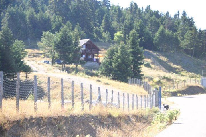 Katafygio Chalet, Krikello Krikellon Luaran gambar